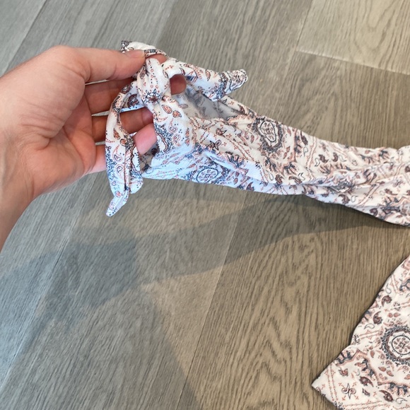 Gentle Fawn | Paisley Long Sleeve Top | Size XS - Picture 3 of 6
